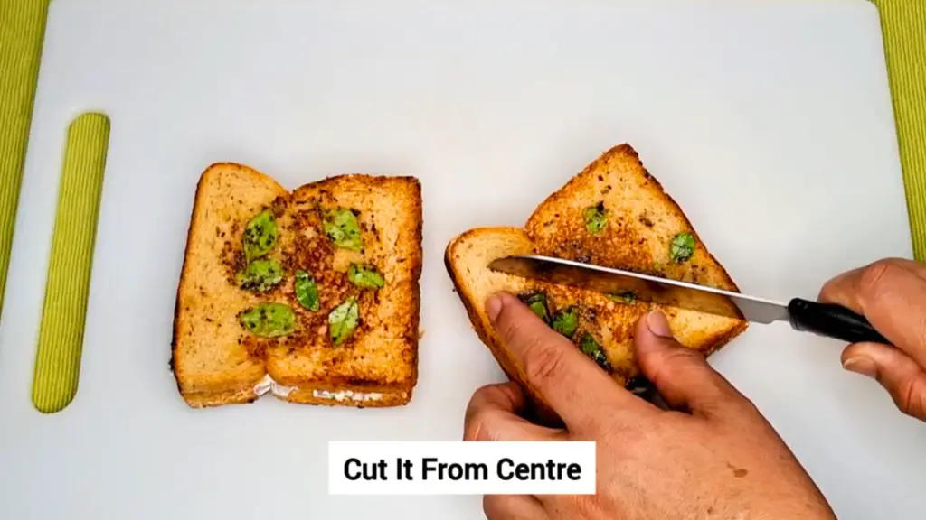 dahi tadka sandwich