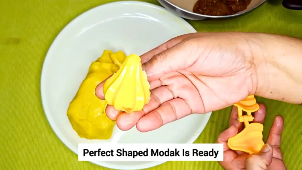 mango modak