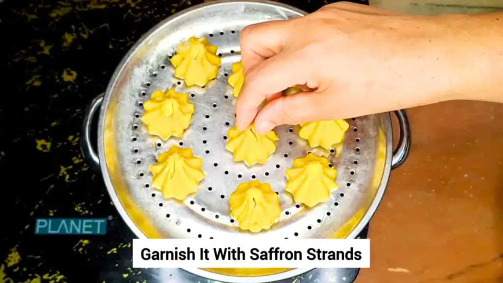 mango modak