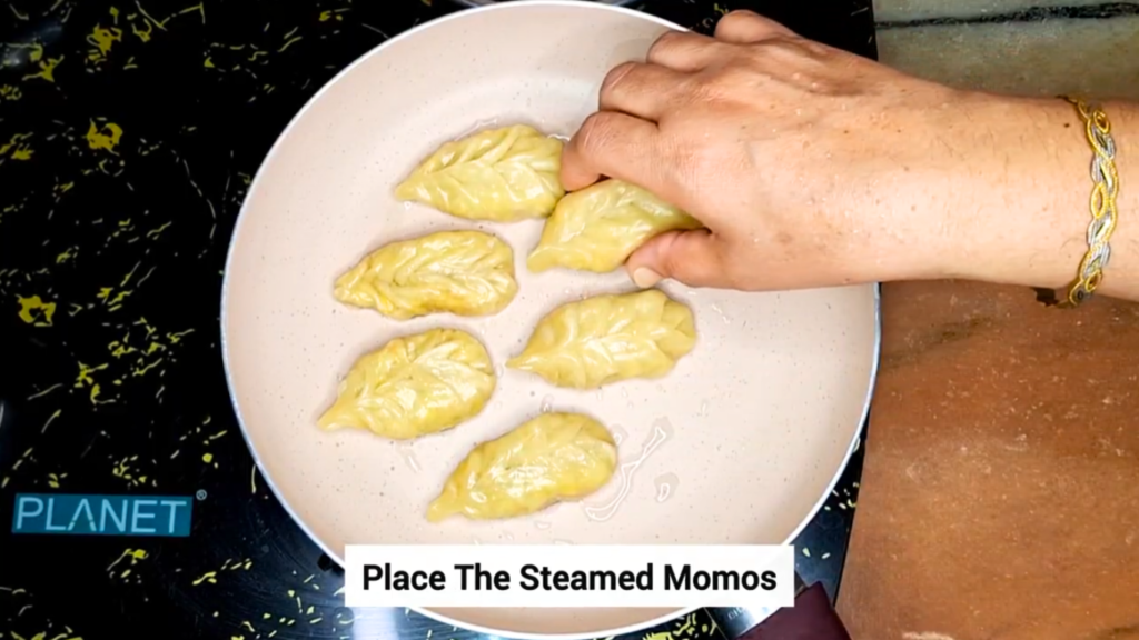 pan fried momos