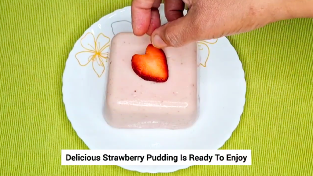 strawberry pudding