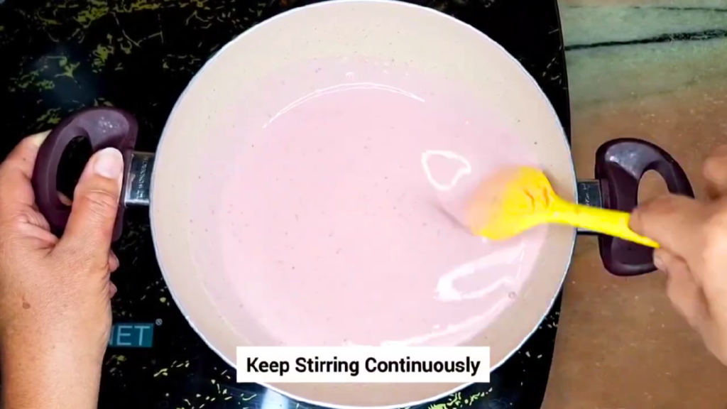 strawberry pudding